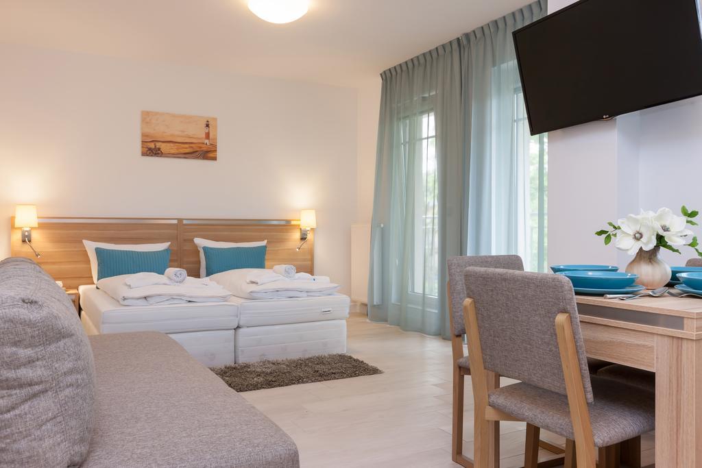 Apartamenty Aquamarina By Noclegi Renters Swinemünde Zimmer foto